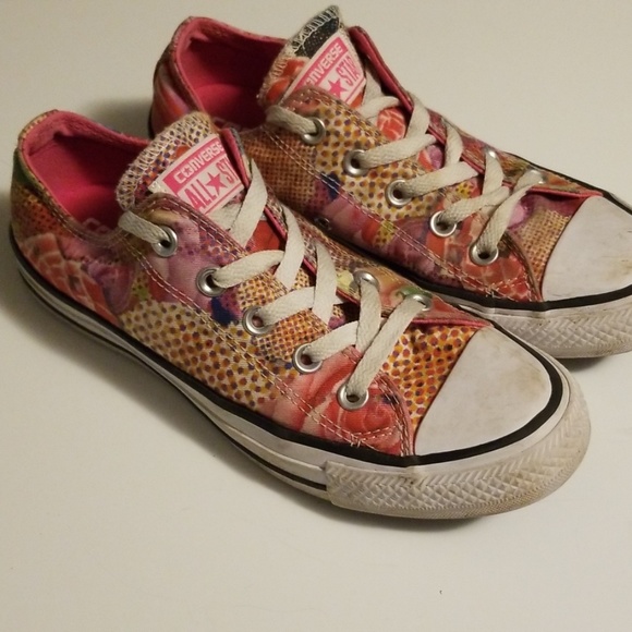 Converse Shoes - Converse Chuck Taylor's All Star Digital Floral Converse Shoes - Converse Chuck Taylor's All Star Digital Floral